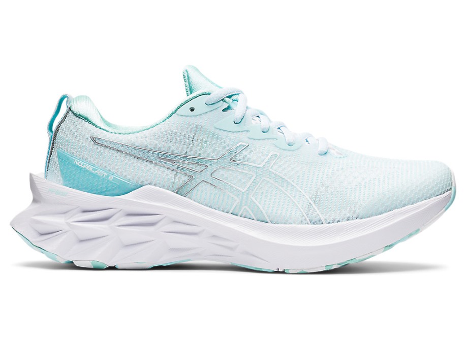 Asics Bijele Novablast 2 Le